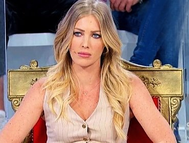 Uomini e Donne, Nicole Santinelli al Trono Over? «Ad una condizione»