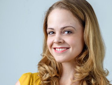 Tempesta d'amore, anticipazioni 8 ottobre: Lucy saluta il Fürstenhof 