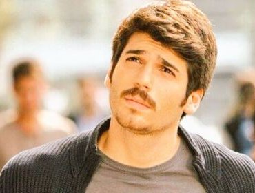 Can Yaman torna su Canale 5 con una nuova serie tv: l'indiscrezione