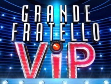 GF Vip, scoppia il «Bigliettini Gate»: concorrente riceve dritte dall'esterno?