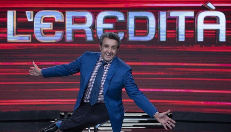 Ascolti TV 6 ottobre, L'Eredità sempre più alta: gongola Flavio Insinna