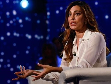 Belen: «Ecco perché ho lasciato Elio Lorenzoni». Volati coltelli