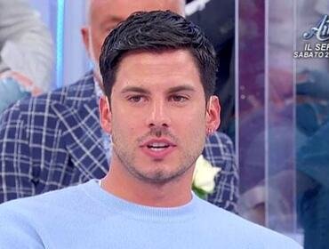 Uomini e Donne, Luca Daffrè nel caos: ex corteggiatrice lancia stoccate