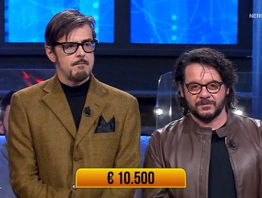 Ascolti TV 11 aprile: piccino rialzo de L'Eredità, boom Soliti Ignoti con Lilo e Greg 