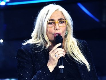 Mara Venier contestata a Domenica In «Cita Gaza» e Rai risponde a Ghali