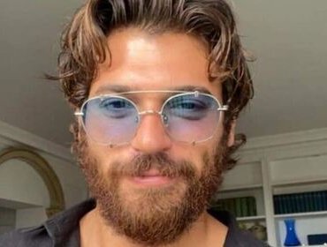 Can Yaman verso Sanremo 2022: trattativa con Amadeus