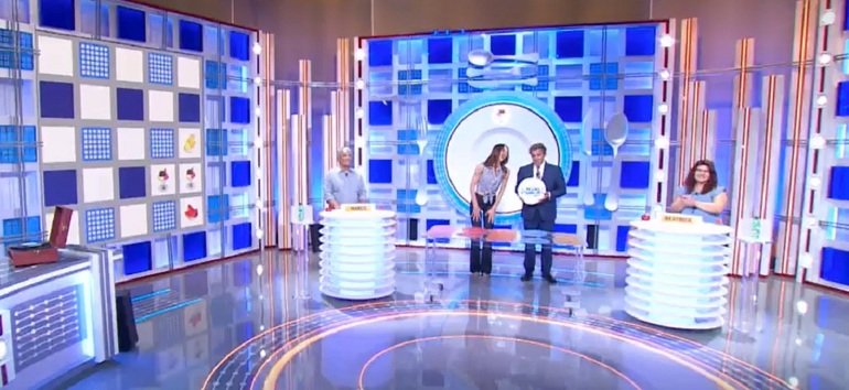 Il pranzo è servito, al gioco telefonico riattaccano: 'Voleva chiamare Report'