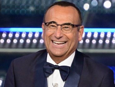 Orari scaletta Sanremo 2025 stasera e ordine cantanti duetti cover