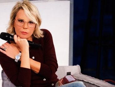Maria De Filippi distrutta alle registrazioni: «Starei lontana dalla tv»