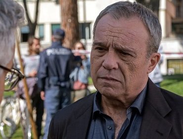 Nero a metà 3, anticipazioni 3^ puntata 18 aprile: un caso difficile