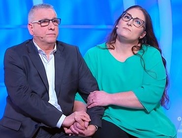 Donato e Mirella a C'è Posta, lui manipolato: storia surreale e umiliante