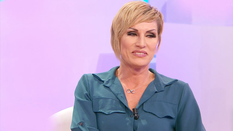 Annalisa Minetti ha perso la vista in toto: «Non vedo più è tutto nero»