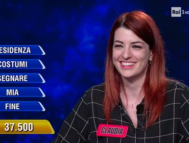 L'Eredità, la campionessa Claudia cala il poker e segna 'un'epoca'