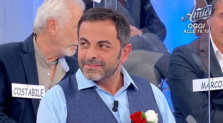 Uomini e Donne, Marcello Messina annuncia l'addio al programma