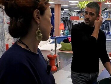 GF, Massimiliano si dichiara a Beatrice: la reazione di lei spiazza (VIDEO)