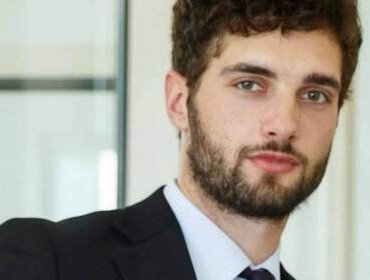 Un posto al sole, anticipazioni 11 novembre: Mattia nel mirino di Niko