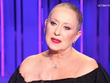 Tumore Carolyn Smith, a Domenica In ammette: «Sono forte ma stanca»