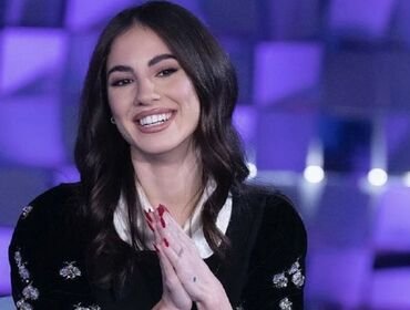 Giulia De Lellis conduttrice su Real Time: novità palinsesti Discovery 2023-24
