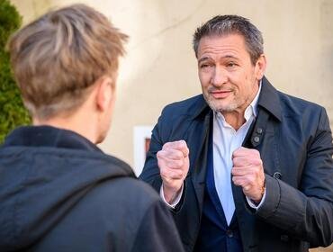Tempesta d'amore, anticipazioni tedesche: Max e Vanessa distanti per colpa di Christoph