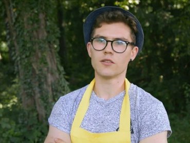 Bake Off Italia, anticipazioni 8 ottobre: eliminato 6^ puntata e nuovo grembiule blu