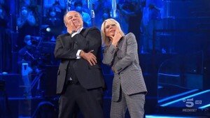 Stasera in TV 2 luglio 2022: Tu si que vales e Il Volo - Tributo a Ennio Morricone