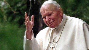 Giovanni Paolo II, papa Wojtyla moriva vent’anni fa: film in TV stasera e i documentari