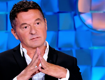 Teo Mammucari attacca Mediaset e lancia stoccata ad Enrico Papi