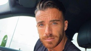 Chi è Andrea Tabanelli di The Couple: età, biografia, carriera, follower comprati su Instagram