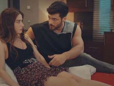 Mr Wrong, trama 14 giugno: Ezgi e Ozgur in salvo