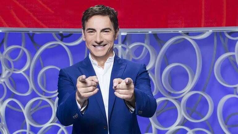 Reazione a catena in onda anche la sera: quando e chi sono gli ospiti
