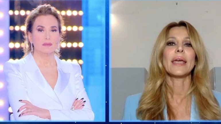 Adriana Volpe Rai2, rivelazione su Barbara d'Urso: «Ecco cosa penso»