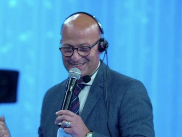 Uomini e Donne, lutto per Maria De Filippi: è morto Piero Sonaglia