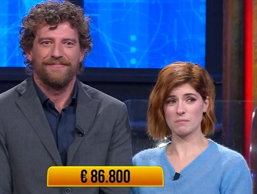 Ascolti TV 26 marzo, Soliti Ignoti Speciale non funziona in Prime Time: flop Amadeus